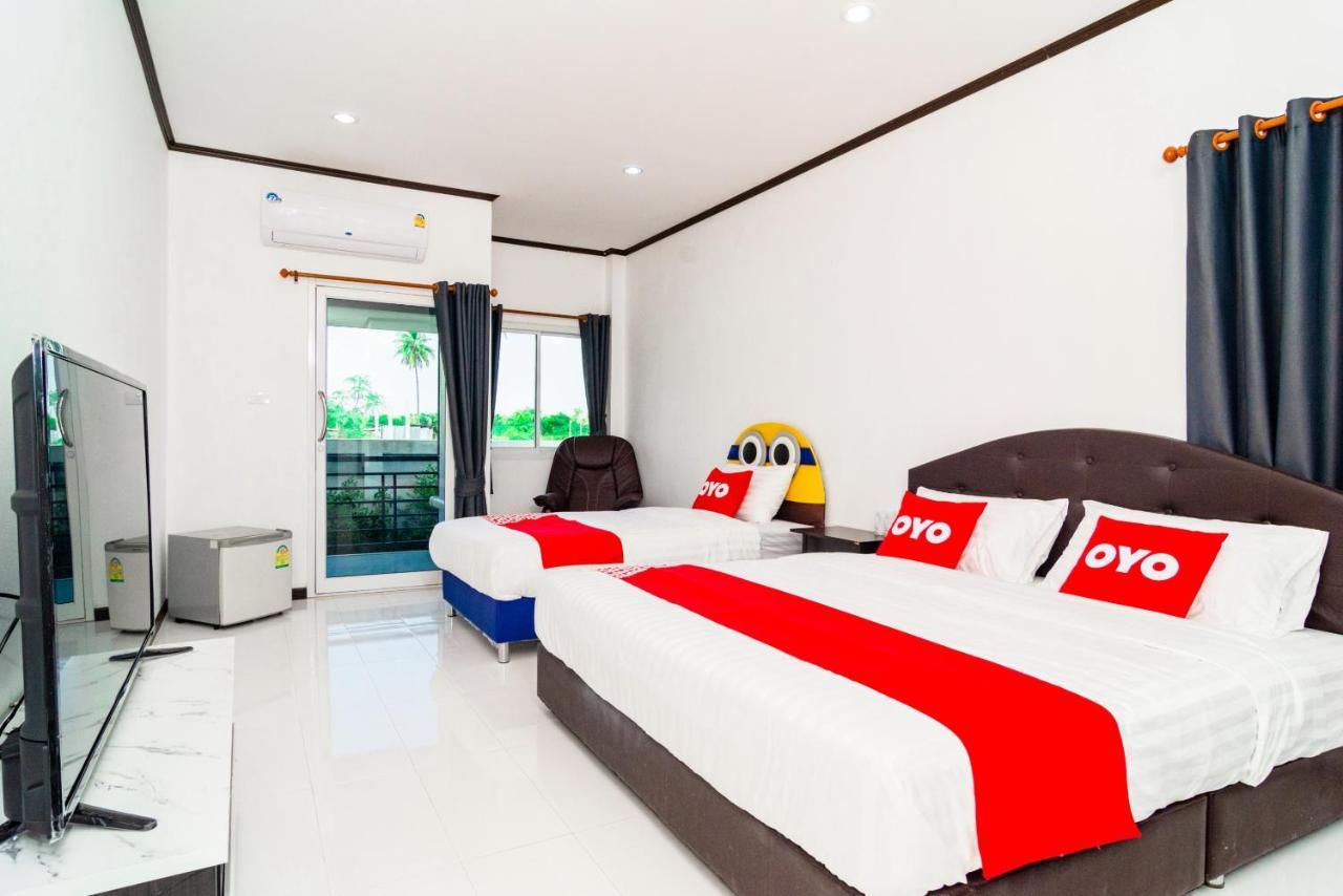 פראצ'ואפ קירי קאן Oyo 533 Runya Poolvilla מראה חיצוני תמונה