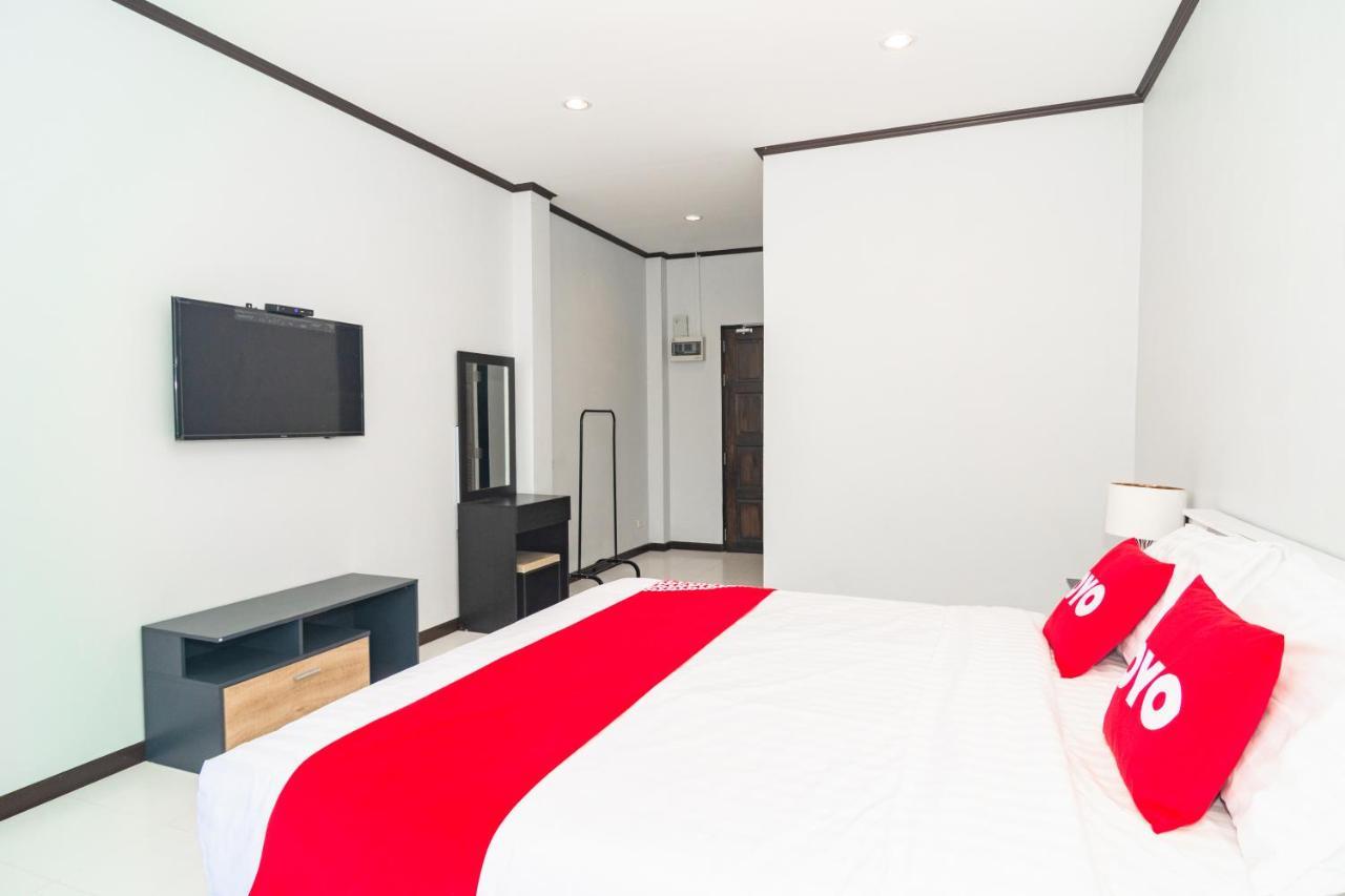 פראצ'ואפ קירי קאן Oyo 533 Runya Poolvilla מראה חיצוני תמונה
